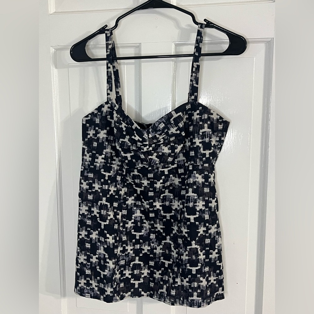 Patagonia Black and White Women's Top